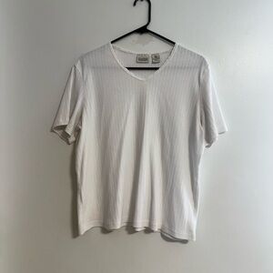 Feminine & Classic Ribbed White Short Sleeve V-Neck Baby Doll Top